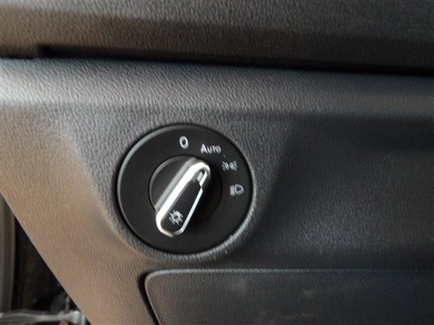 Used 2023 Volkswagen Jetta S image 26