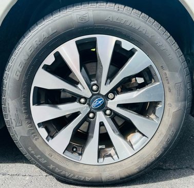 Used 2017 Subaru Outback 3.6R Limited image 26