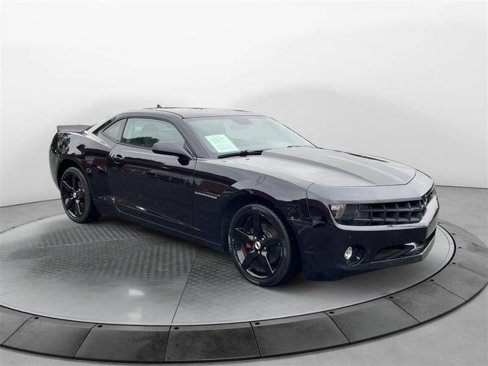 Used 2011 Chevrolet Camaro LT w/ Silver Stripe Package image 7