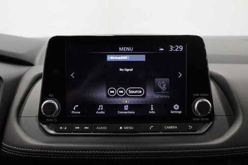 Used 2024 Nissan Rogue SV image 25