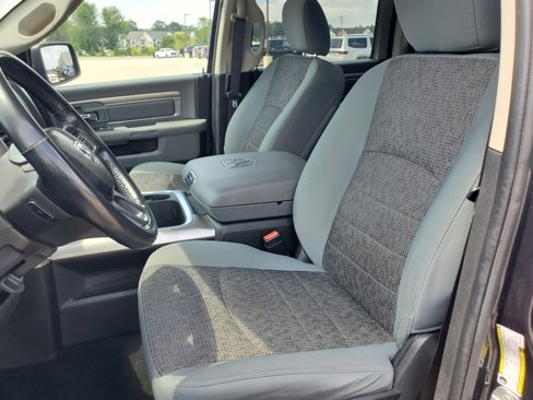 Used 2018 RAM 1500 Big Horn image 25