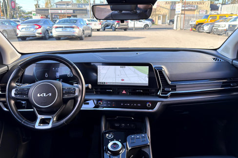 Used 2023 Kia Sportage EX image 11