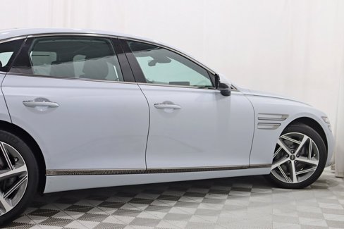Used 2023 Genesis G80 2.5T w/ Sport Prestige Package image 10