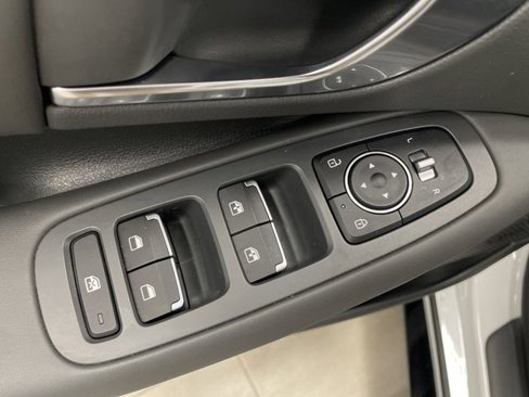 Used 2023 Hyundai Sonata SEL Plus image 31