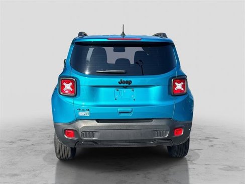 Used 2022 Jeep Renegade Altitude w/ Convenience Group image 3