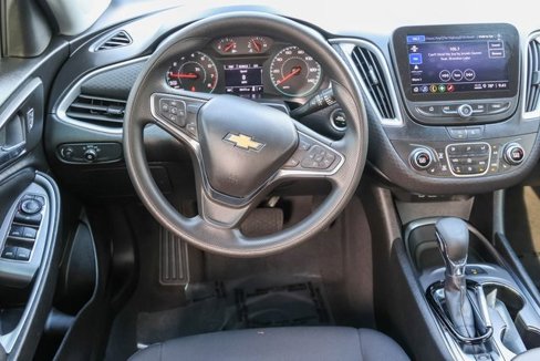 Used 2024 Chevrolet Malibu LT image 17