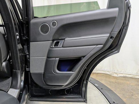 Used 2020 Land Rover Range Rover Sport HSE Dynamic image 23
