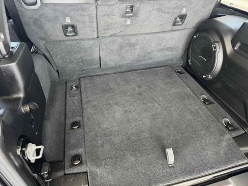 Used 2019 Jeep Wrangler Unlimited Rubicon image 25