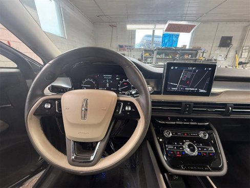 Certified 2022 Lincoln Corsair AWD w/ Premium Package image 37