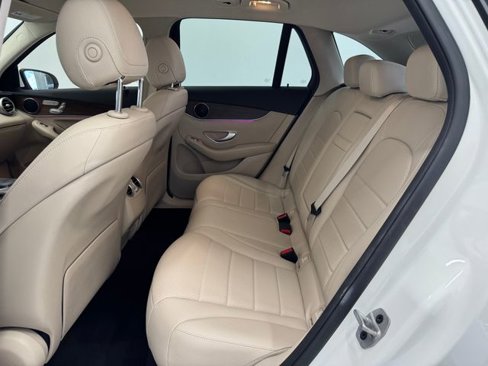 Certified 2022 Mercedes-Benz GLC 300 image 20