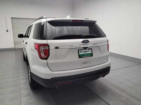 Used 2017 Ford Explorer FWD image 6