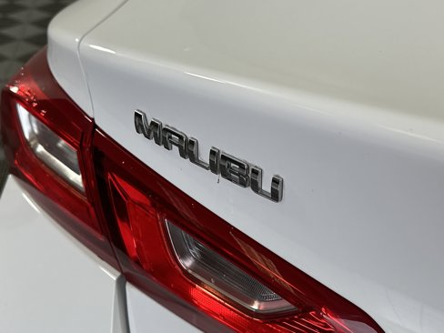 Used 2023 Chevrolet Malibu LT image 15