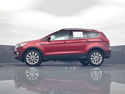 Used 2019 Ford Escape SEL image 28