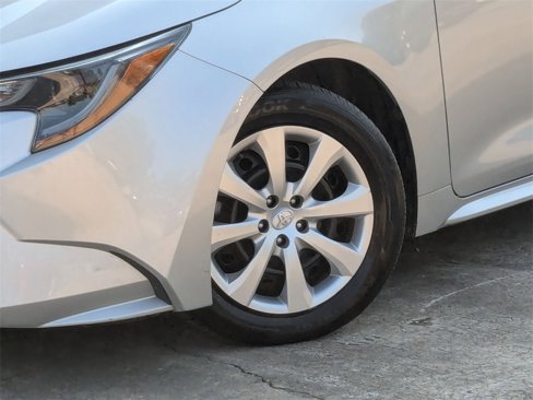 Used 2024 Toyota Corolla LE image 33