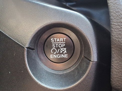 Used 2019 Jeep Compass Altitude image 24