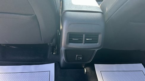Used 2021 Chevrolet Equinox LT image 30