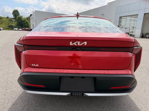 Used 2025 Kia K4 EX image 4