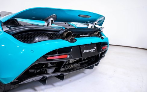 Used 2022 McLaren 720S Performance image 13