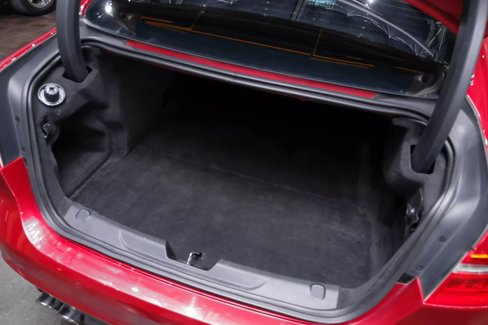 Used 2017 Jaguar XE Prestige image 43