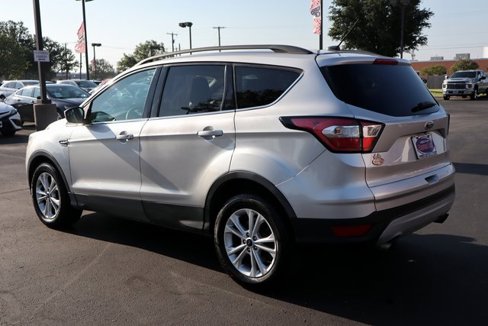 Certified 2018 Ford Escape SE image 13