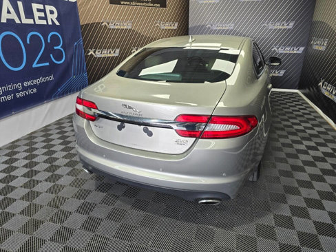 Used 2014 Jaguar XF 3.0 image 15