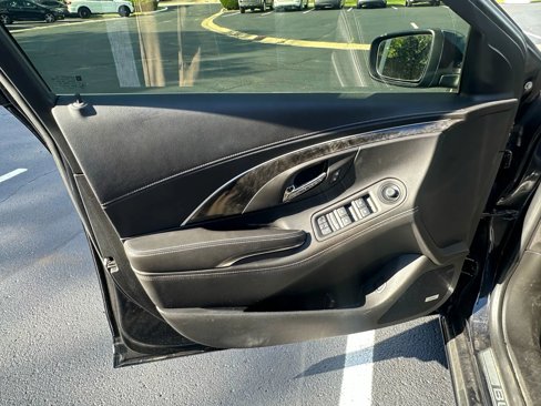 Used 2014 Buick LaCrosse Premium w/ Driver Confidence Package image 11