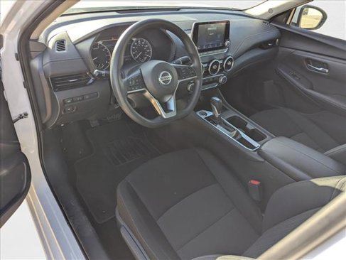 Used 2023 Nissan Sentra SV image 9