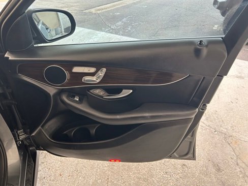 Used 2018 Mercedes-Benz GLC 300 image 13