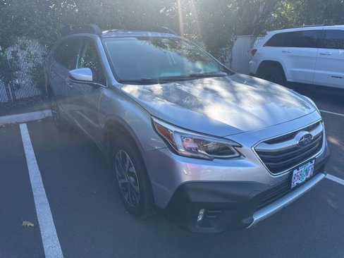 Certified 2022 Subaru Outback Limited image 4