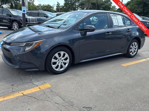 Used 2024 Toyota Corolla LE image 3