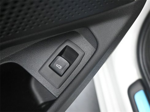 Used 2021 BMW 330i Sedan w/ Premium Package image 20