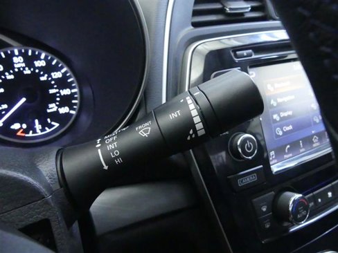Used 2018 Nissan Maxima 3.5 S image 17