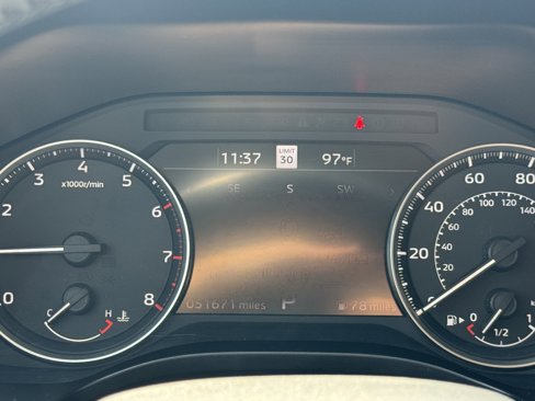 Used 2024 Mitsubishi Outlander SE image 11