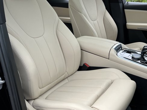 Used 2021 BMW X5 xDrive40i w/ Premium Package image 35