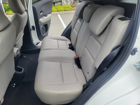 Used 2022 Honda HR-V EX image 11