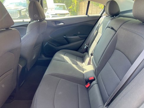 Used 2016 Chevrolet Cruze LT image 21