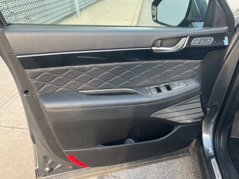 Used 2021 Hyundai Palisade Calligraphy w/ Winter Package image 48
