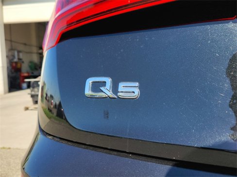 Used 2018 Audi Q5 2.0T Premium Plus w/ Premium Plus Package image 13