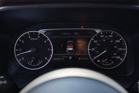 Used 2023 Nissan Rogue S image 28