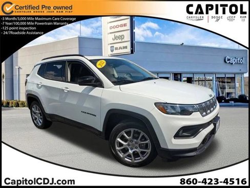 Certified 2022 Jeep Compass Latitude w/ Sun and Sound Group image 1
