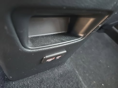Used 2019 Nissan Sentra SR image 10