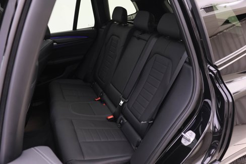 Used 2024 BMW X3 xDrive30i w/ Premium Package image 15
