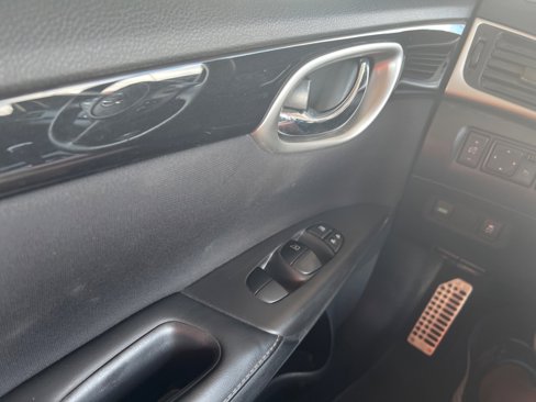 Used 2019 Nissan Sentra SV image 13