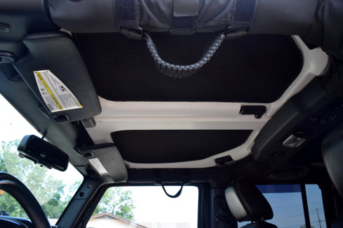 Used 2014 Jeep Wrangler Unlimited Sahara image 25