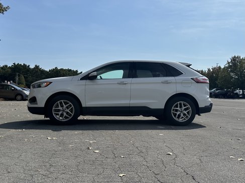Used 2023 Ford Edge SEL image 6