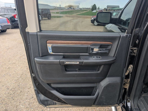 Used 2013 RAM 1500 Laramie image 10