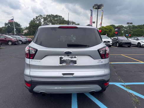 Used 2018 Ford Escape SE image 23