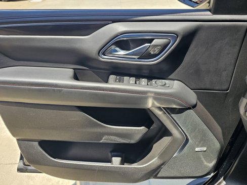 Used 2021 Chevrolet Tahoe RST image 13