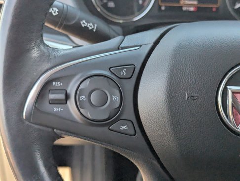 Used 2021 Buick Enclave Essence w/ Sport Touring Edition image 26