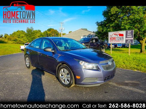 Used 2014 Chevrolet Cruze LS image 1